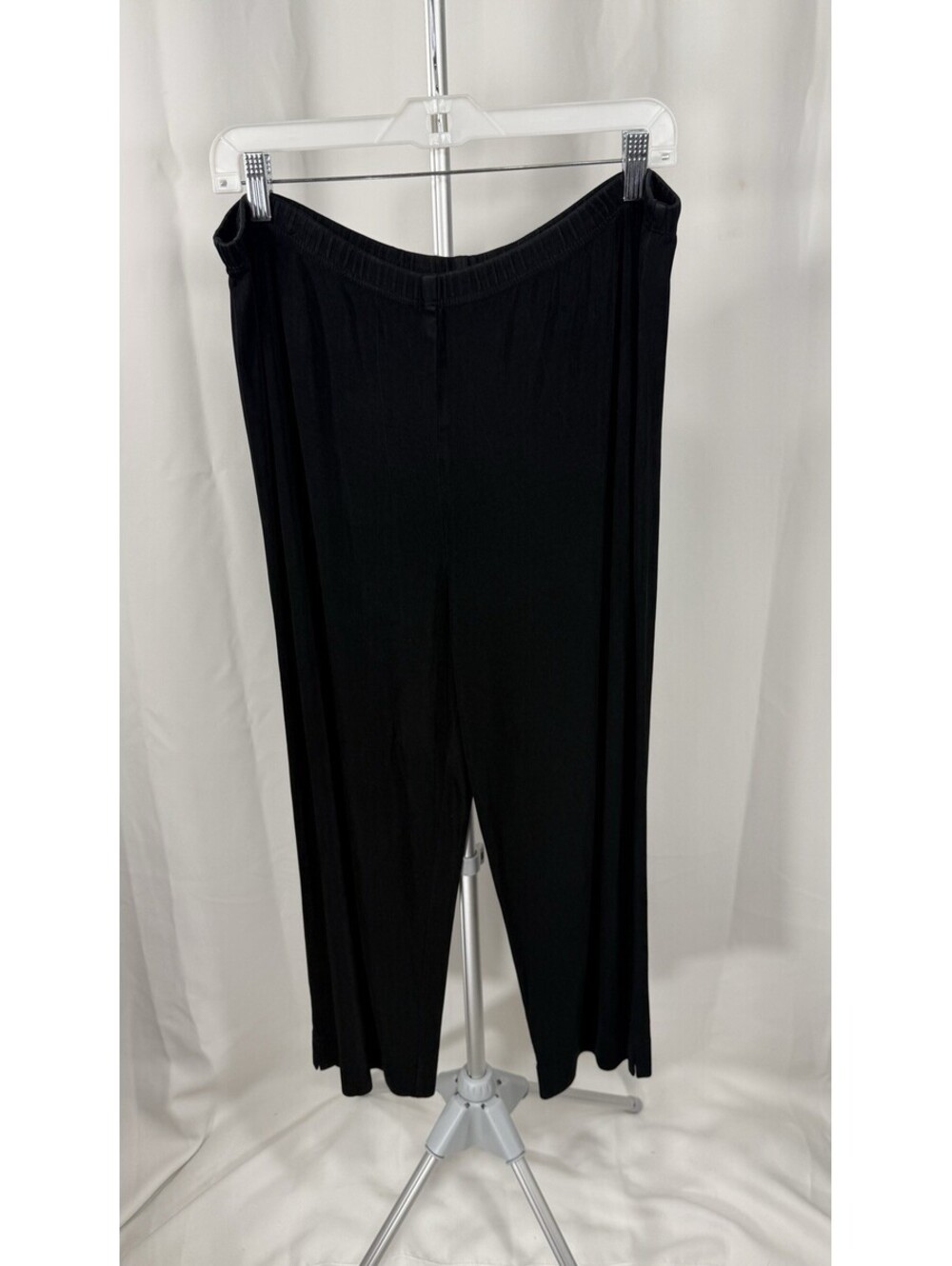 Chicos Travelers Womens Size 3 Black Ribbed Wide Leg Pull On Pants Slinky